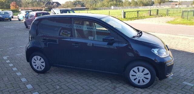 Volkswagen UP! 1.0 BMT move up!