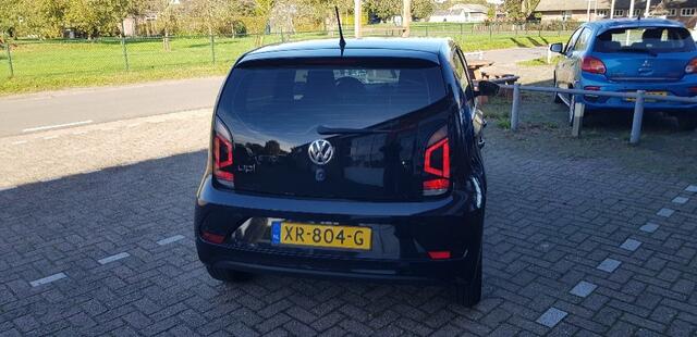 Volkswagen UP! 1.0 BMT move up!