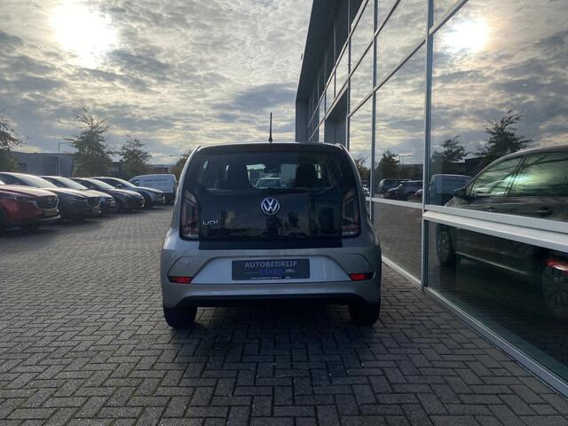 Volkswagen UP! 1.0 BMT move up! | Automaat |