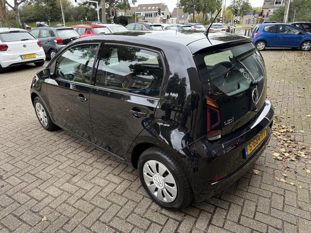 Volkswagen UP! 1.0 / Airco clima/ Camera/ PDC/ Cruise/ Camera/ PDC/ LED/ Navigatie via App