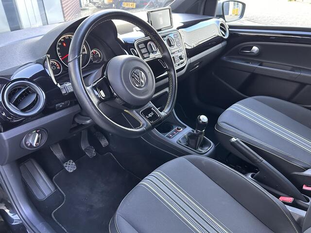 Volkswagen UP! 1.0 high up! BlueMotion | Stoel verwarming | Lichtmetaal | CV | Airco |