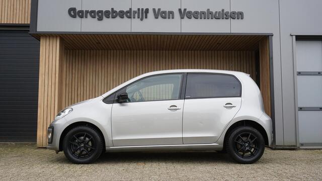 Volkswagen UP! 1.0 60PK 5Drs United Clima Cruise A-Camera 14inch LM DAB 79620km! Complete Up!