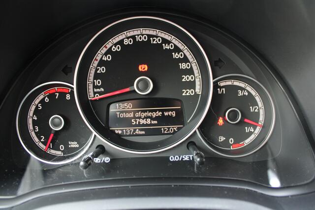 Volkswagen UP! 1.0 Clima/Cruise PDC/Blue tooth