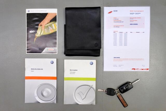 Volkswagen UP! 1.0 Club Navi LMV donkere hemel