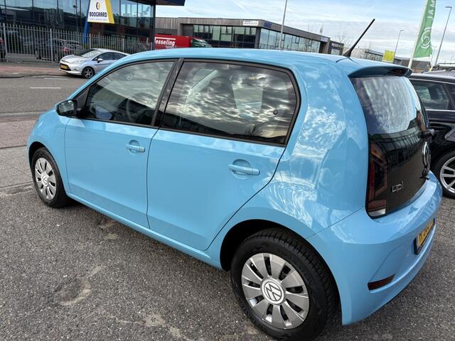Volkswagen UP! 1.0 BMT move up!