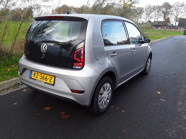 Volkswagen UP! 1.0 BMT MOVE UP!