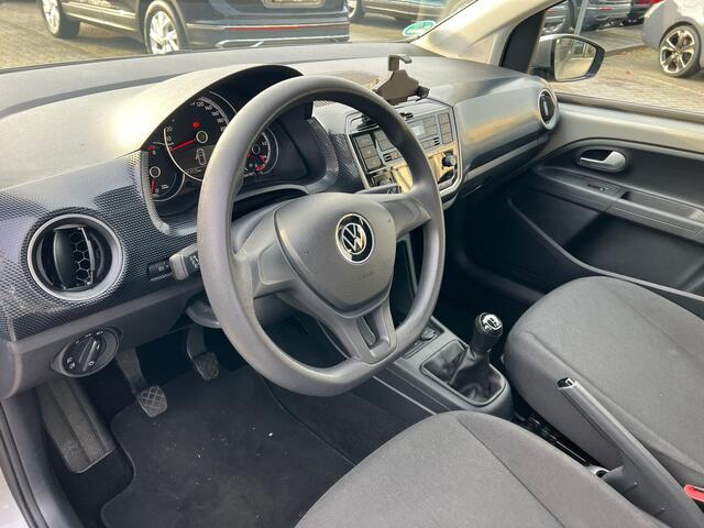 Volkswagen UP! 1.0 airco, stoelverw, elek ramen