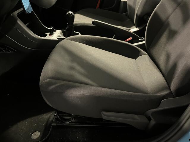 Volkswagen UP! 1.0 BMT move up! / 5 DEURS/ BLUETOOTH/ AIRCO/ ZEER ZUINIG/ DAB/ CARKIT