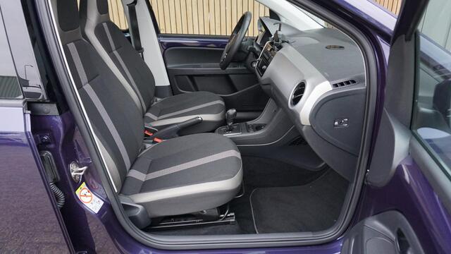 Volkswagen UP! 1.0 75pk Automaat 5Drs High up! Pano.Dak Clima Stoelverwarming 15inch LM *NL auto* 68196km!