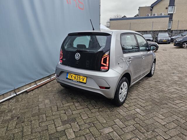 Volkswagen UP! 1.0 BMT move up!