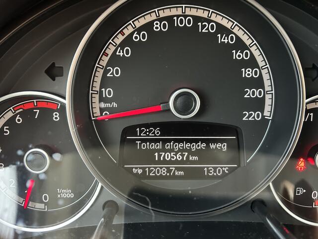 Volkswagen UP! 1.0 BMT up! beats Led Cruise Pdc Camera Nap