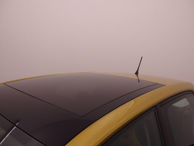 Volkswagen UP! 1.0 BMT high up! 1STE EIG / PANORAMADAK / STOELVERW / PDC / DAB+ / CLIMA / ELEK RAMEN / NL-AUTO