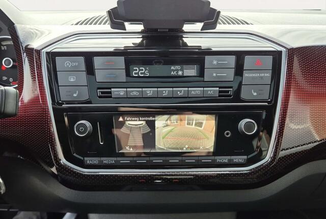 Volkswagen UP! 1.0 TSI GTI / Pano / Camera / Beats / Clima