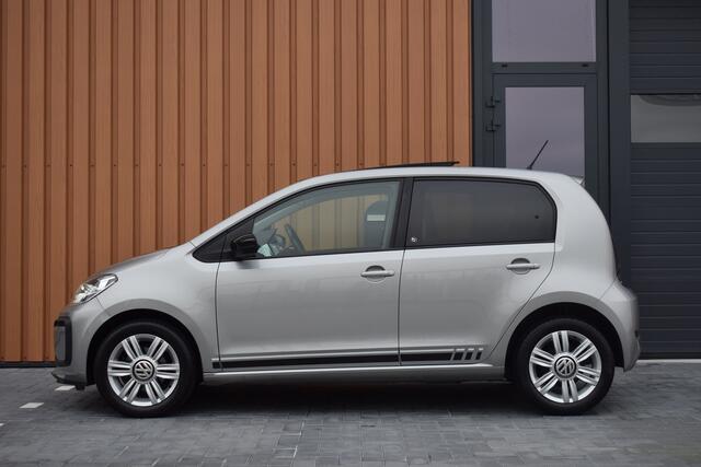 Volkswagen UP! 1.0 TSI 90pk Beats | Pano | Cruise | Camera