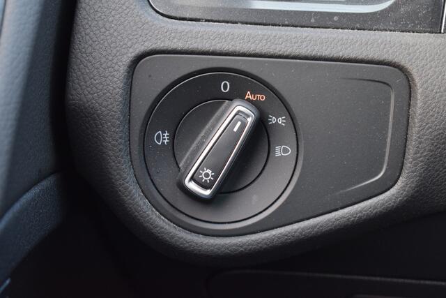 Volkswagen e-Golf E-DITION//Warmtepomp!!EXPORT 9999,-- EXCL VAT