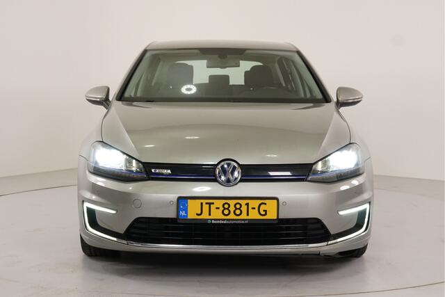 Volkswagen e-Golf e-Golf | Stl. verw. | Navigatie | LED | PDC | Inparkeer |