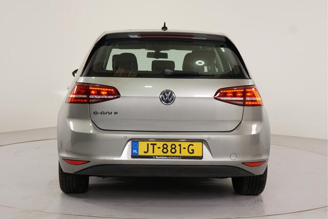 Volkswagen e-Golf e-Golf | Stl. verw. | Navigatie | LED | PDC | Inparkeer |