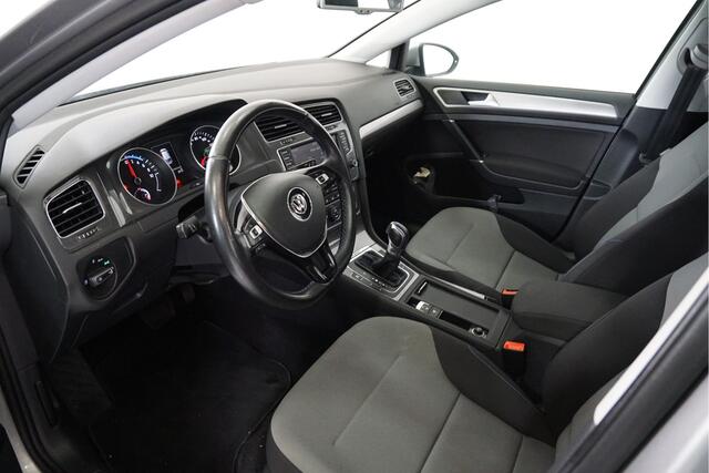 Volkswagen e-Golf e-Golf | Stl. verw. | Navigatie | LED | PDC | Inparkeer |