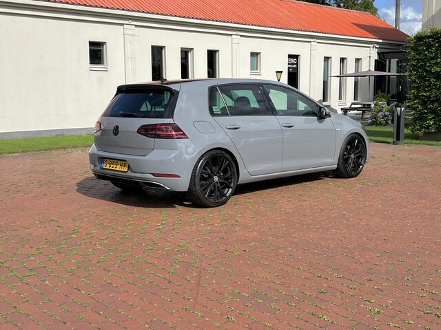 Volkswagen e-Golf e-Golf