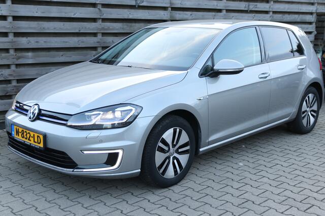 Volkswagen e-Golf / Warmtepomp / Cruise / Climate / Stoelverw / Virtual Cockpit