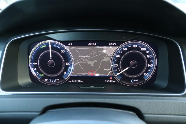 Volkswagen e-Golf / Warmtepomp / Cruise / Climate / Stoelverw / Virtual Cockpit