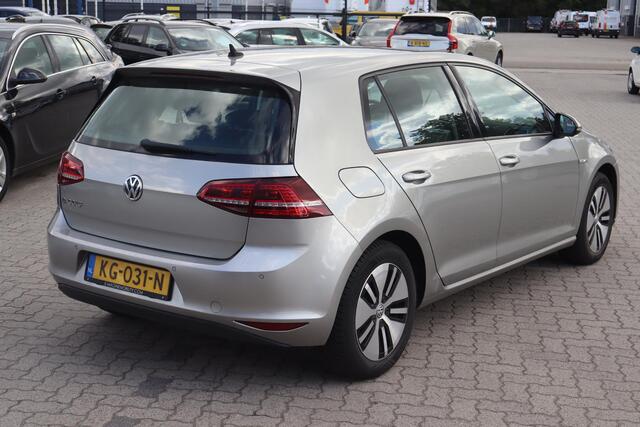 Volkswagen e-Golf e-Golf SOH 83%, Cruise control, Climate control, Parkeersensoren
