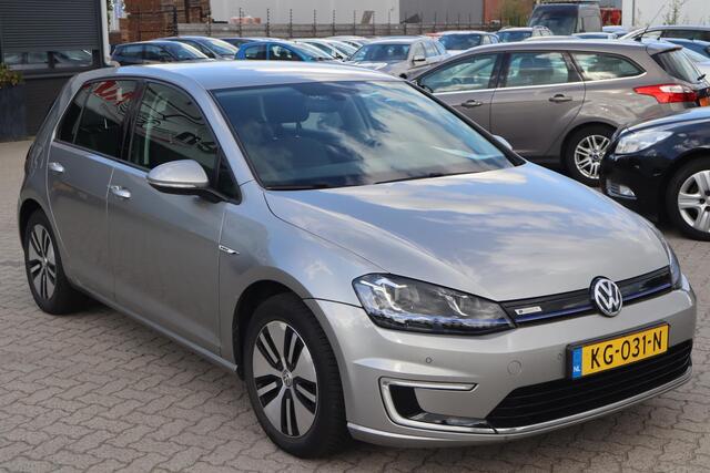 Volkswagen e-Golf e-Golf SOH 83%, Cruise control, Climate control, Parkeersensoren