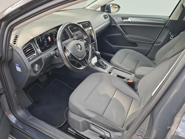Volkswagen e-Golf E-DITION 136PK | Climate control | Virtual Cockpit |
