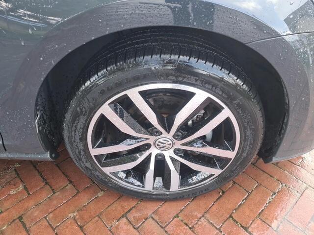 Volkswagen e-Golf E-DITION 36 kW 136pk Navigatie Warmtepomp Dynaudio