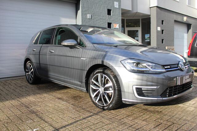 Volkswagen e-Golf Full option|Virtual cockpit|Leder|dynaudio E-DITION