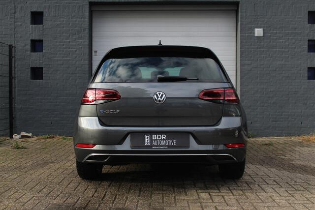 Volkswagen e-Golf Full option|Virtual cockpit|Leder|dynaudio E-DITION