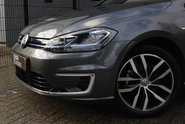 Volkswagen e-Golf Full option|Virtual cockpit|Leder|dynaudio E-DITION