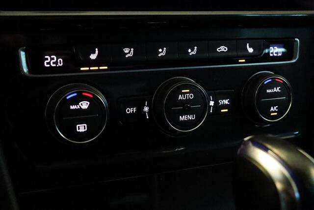 Volkswagen e-Golf e-Golf | NAVI | CLIMA | PDC V+A | CRUISE | STOELVERW |