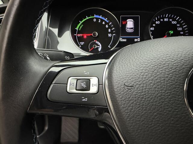 Volkswagen e-Golf e-Golf Apple Carplay | LM Velgen | Clima