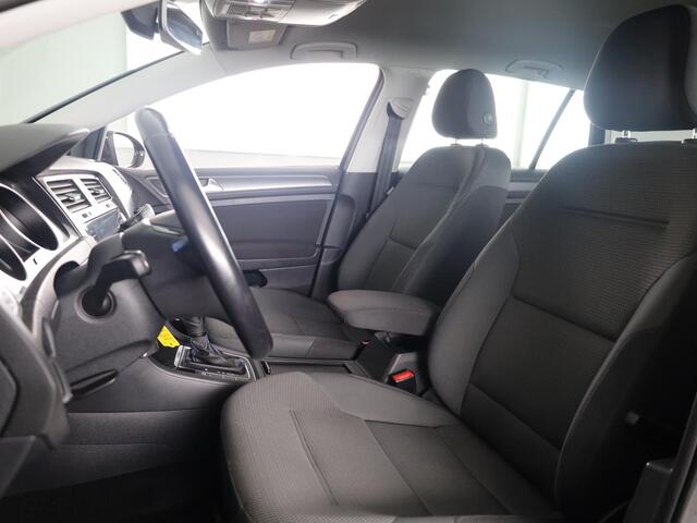 Volkswagen e-Golf E-DITION 136PK | Automaat | Navigatie | Cruise control | Parkeersensoren