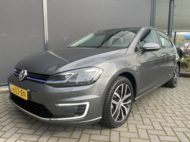 Volkswagen e-Golf E-DITION Automaat / Climate control - Cruise control adaptive - Park. sensoren V+A - Navigatie full map - MF Lederen stuurwiel - Ramen en Spiegels Elektrisch - V-stoelen verwarmbaar - Bluetooth