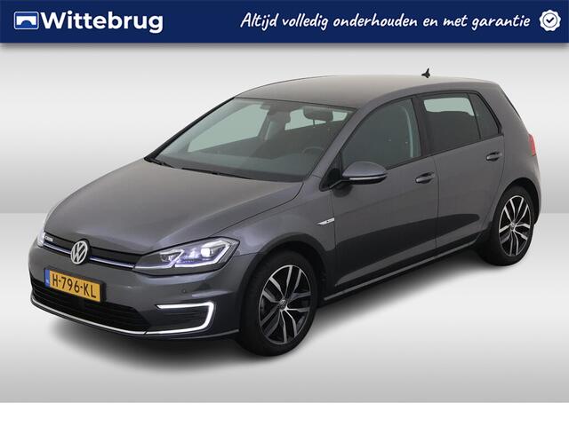 Volkswagen e-Golf E-DITION / WARMTEPOMP/ CAMERA/ PARK. SENSOREN/ DIGITAL DASHBOARD/ ADAPT. CRUISE/ LED/ NAVI/ CLIMA/ 17" LMV