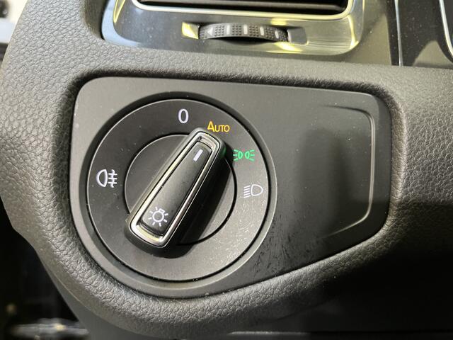 Volkswagen e-Golf E-DITION / AUTOMAAT / KEYLESS / CLIMA / PARK. SENSOREN/ ADAPT. CRUISE/ LED/ NAVI/ APP-CONNECT/ 16"LMV