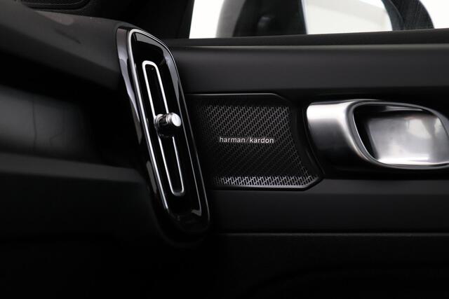 Volvo C40 SINGLE MOTOR EXTENDED RANGE ULTIMATE 82 kWh -PANO.DAK|360°CAM|20"|WARMTEPOMP|HARMAN/KARDON|TREKHAAK