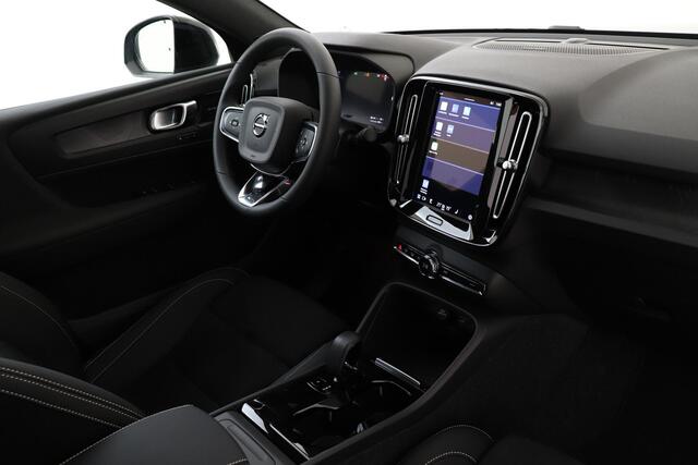 Volvo C40 SINGLE MOTOR EXTENDED RANGE ULTIMATE 82 kWh -PANO.DAK|20"|GETINT.GLAS|CAMERA|CLIMATE|TREKHAAK