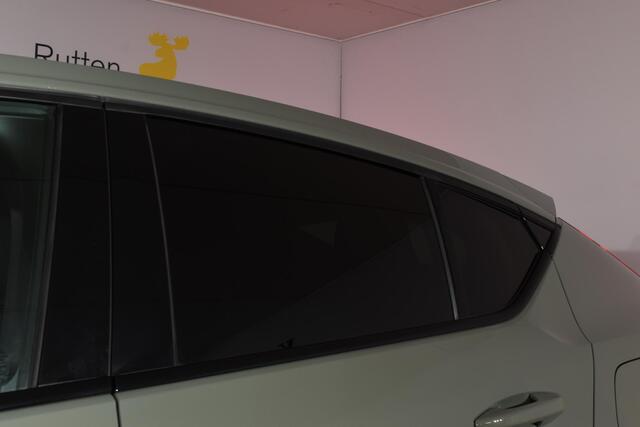 Volvo C40 231PK Single Motor Plus Dark / Navigatie / Camera / Parkeersensoren / Stoelverwarming / Stuurverw. / Adaptieve Cruise Control / LM Velgen /