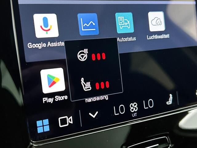 Volvo C40 Recharge Ultimate 69 kWh | Panoramadak | Elektrische achterklep