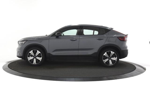 Volvo C40 Single Motor Core 69 kWh Panoramadak / Carplay / Camera