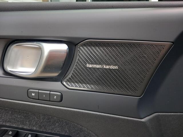 Volvo C40 Recharge Ultimate 69 kWh