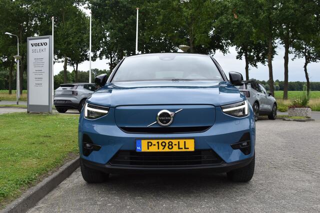 Volvo C40 Recharge 408PK Twin Intro Edition 78 kWh | 20" LMV | ACC | Blis | H&K | Getint glas | Panoramadak | Elektrische Stoelen |