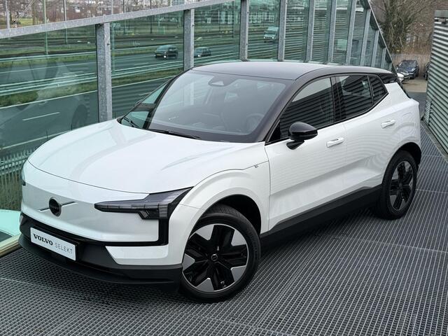 Volvo EX30 Single Motor Plus 51 kWh , Automaat , Adaptive Cruise , Stoelen+Stuur Verwarmd , BLIS , Google , Carplay , DAB , Camera , Harman/Kardon , Pilot Assist , Keyless , Draadloze oplader , Elek. Achterklep ,