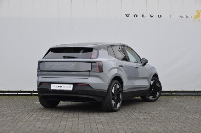 Volvo EX30 272PK Automaat Single Motor Extended Range Plus /Adaptieve Cruise Control/ Dodehoek Detectie / Parkeersensoren voor en achter/ Achteruitrijcamera/ Warmtepomp/ Google Services/