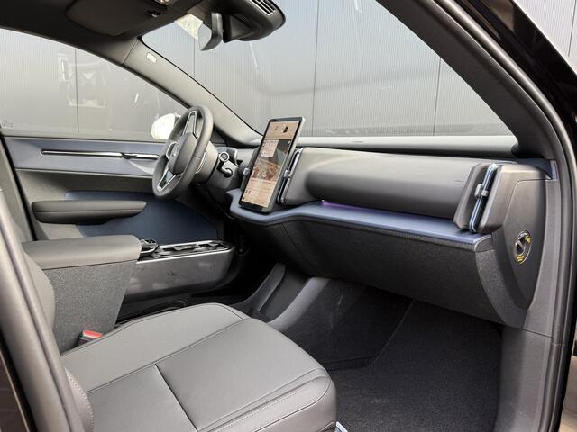 Volvo EX30 Single Motor Extended Range Plus 69 kWh extra getint glas range 475 km