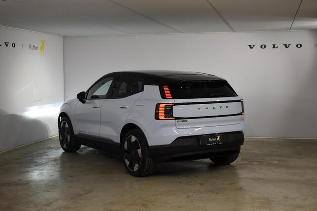 Volvo EX30 Single Motor Extended Range Plus 69 kWh / Extra getint glas / Climate pack / Cloud Blue