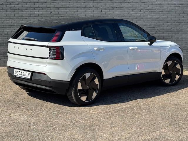 Volvo EX30 Single Motor Extended Range Ultra 69 kWh , 272pk I PANORAMADAK I RIJKLAAR !!